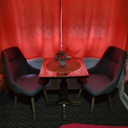 Mala Evropa 旅馆 *